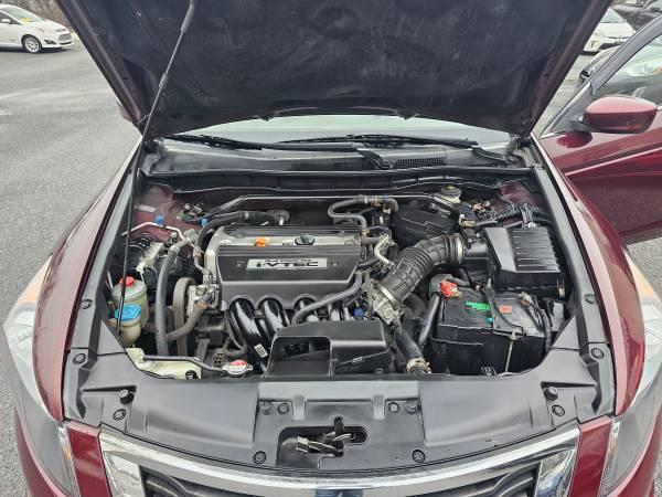 2008 Honda Accord engine bay